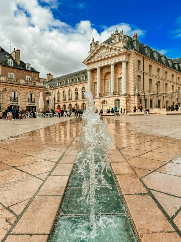 Place de la Liberation Digione